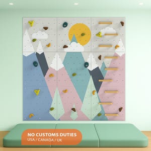 Kletterwand für Kinder – Indoor-Spielwand aus Fels fürs Kinderzimmer | Buntes Bergmotiv, individuell gefertigt, inklusive Klettergriffe Bild 1