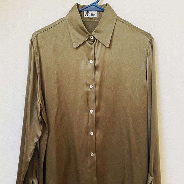 Flowy V Blouse- Green