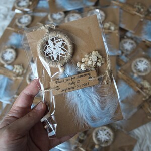 Mini portachiavi Dreamcatcher Bomboniere uniche per gli ospiti, regalo per addio al nubilato di nozze Boho, regalo sfuso Boho Baby Shower, regalo per feste personalizzato