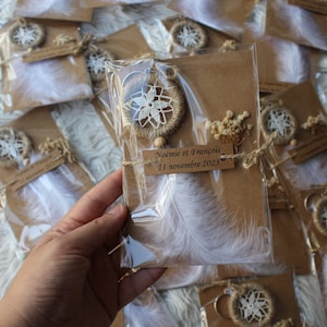 Mini portachiavi Dreamcatcher Bomboniere uniche per gli ospiti, regalo per addio al nubilato di nozze Boho, regalo sfuso Boho Baby Shower, regalo per feste personalizzato