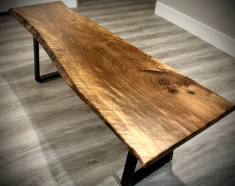 Handgefertigte Live Edge Bank aus Walnussholz für Eingangsbereich, Schlafzimmer, Bauernhaus
