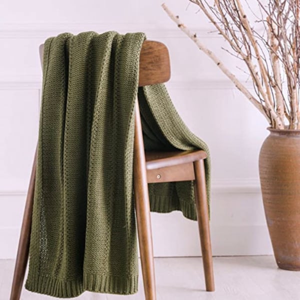 Knitted Green Throw Woven Beautiful Throw Decorative Gifts for Her Christmas Gift Armchair Throw Warm Style Throws Fringe Hand Knitted Throw