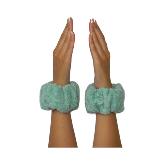 WristBrella PATENTED Water Absorbent Wristbands for Washing Face, Skincare and more / ORIGINAL INNOVATION / 100% Cotton / Cool Mint