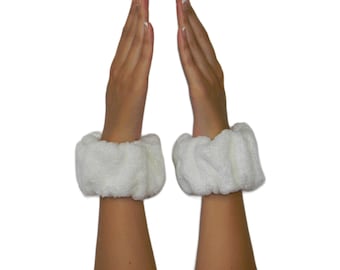 WristBrella PATENTED Water Absorbent Skincare Wristbands  / ORIGINAL INNOVATION / 100% Cotton / Creamy White
