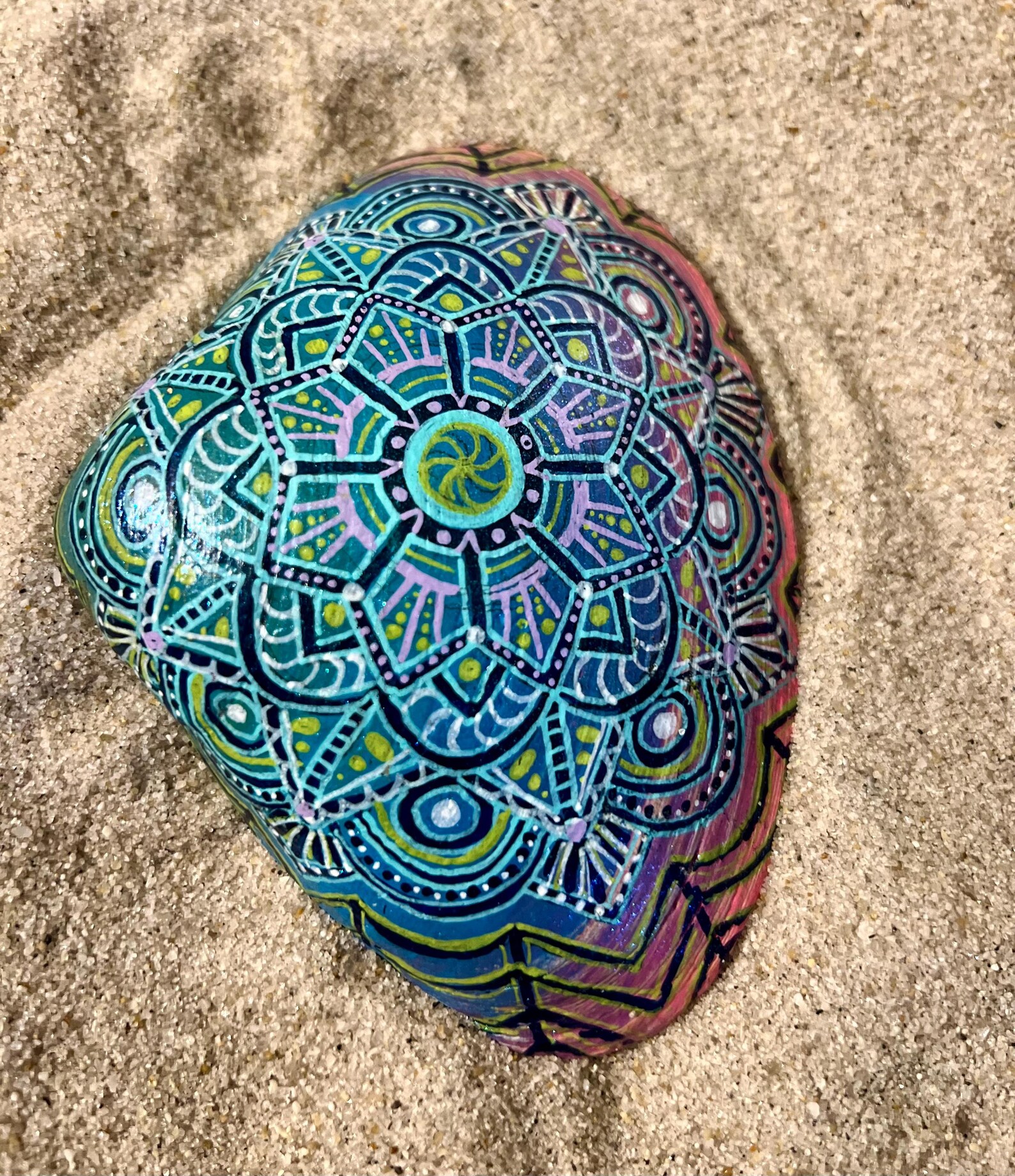 Hand-painted symmetry Seashell - Etsy