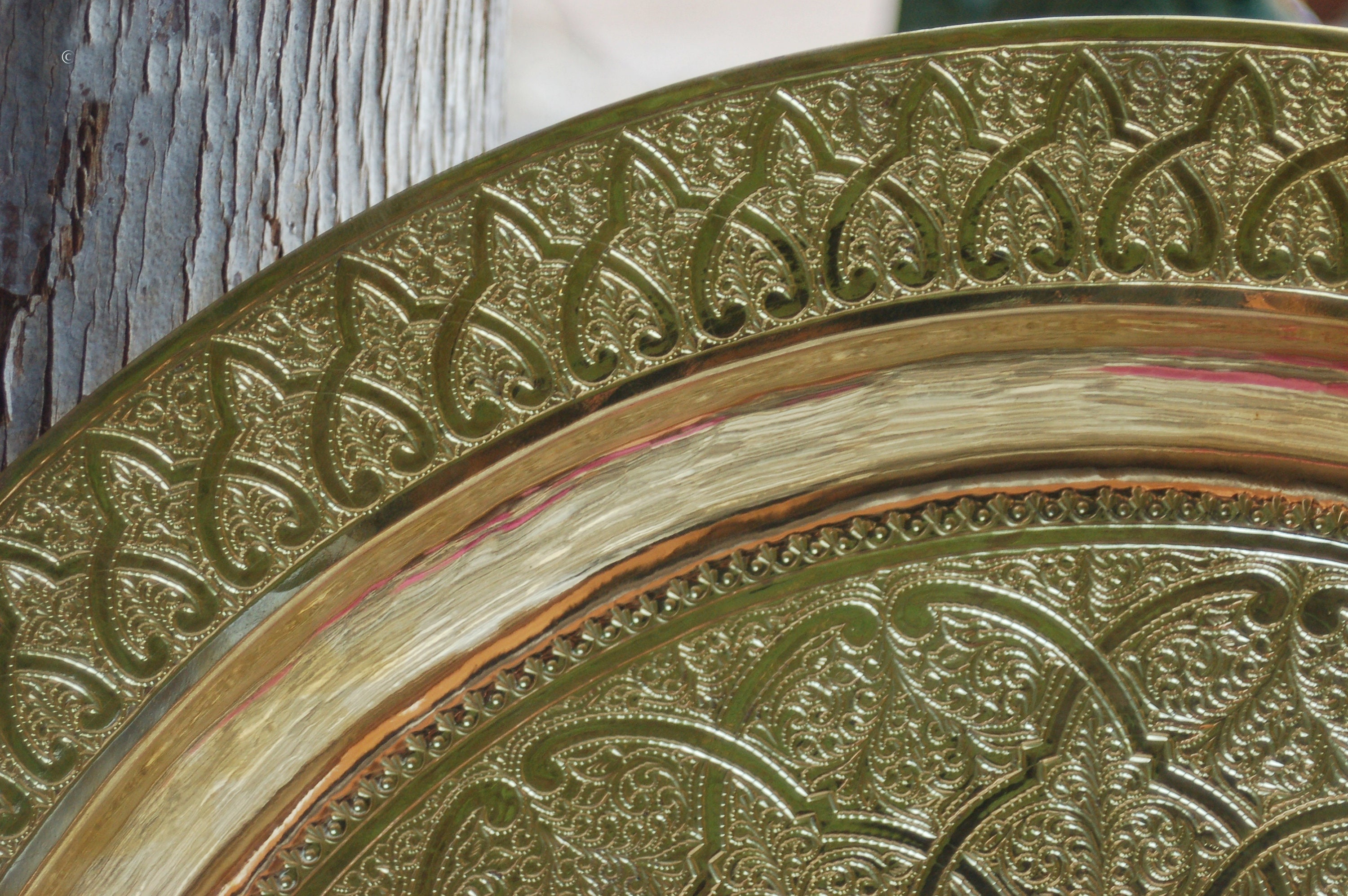 Brass tray main image 1