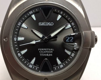 Seiko titanium perpetual calendar watch store