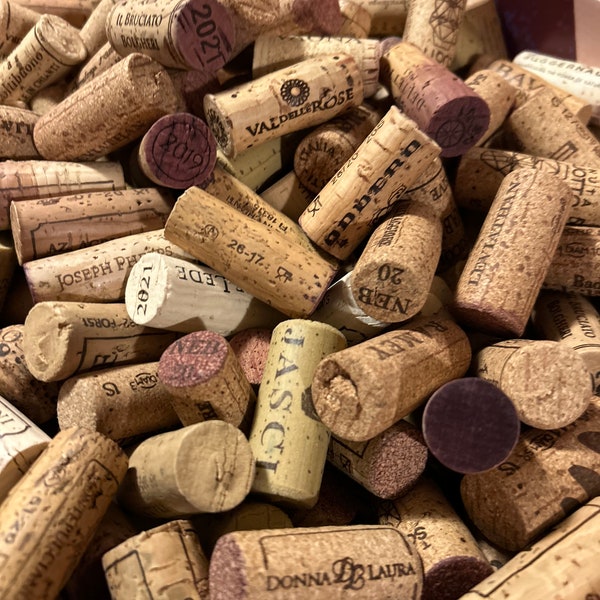 Wine Corks, natural corks. DIY Delight: Handpicked Wine Corks for Artistic Endeavors, wedding corks.