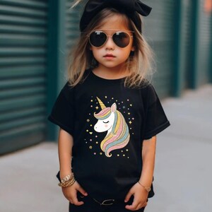 女性用キュートなユニコーングリッターTシャツ - 星柄のソフトガールパステルレインボーシャツ、気まぐれなファンタジー美的トップス AA102