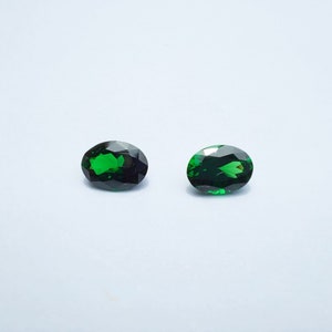NATURAL TSAVORITE FLAWLESS Quality Oval Pair ! 1.65 carat  Top Colour Gemstone (Earrings Pair)