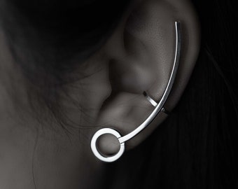 Boucles d'oreilles rondes minimalistes en argent | Manchette sans piercing | Bijoux en argent sterling | Boucles d'oreilles « Climber Statement » | Boucle d'oreille unisexe