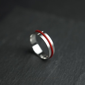 Bague ligne rouge 5 mm | Bague géométrique moderne | Bague simple de tous les jours | Bague anneau | Bague géométrique tendance | Bague unisexe | Bijoux Wabisabi