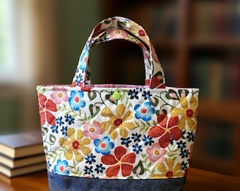 Quilted mini tote bag, Retro floral design, Cotton lunch bag, Bible study tote, Cottagecore Gifts