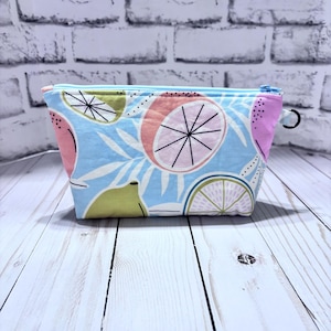 Handmade Floral Zipper Pouch: Cotton Cosmetic Bag