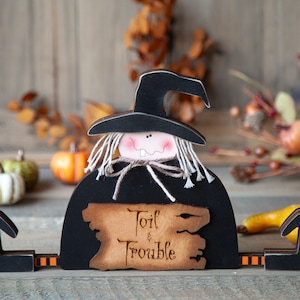 Primitive Witch shelf sitter, Whimsical witch, Hand-painted wooden witch, Handmade Halloween Decor, Farmhouse Halloween decor