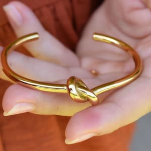 18K Gold Filled Knot Bracelet, Wire Cuff Solid Bar Jewelry, Gold Filled Friendship Gift Bracelet, Christmas Her Bracelet Couple WATERPROOF