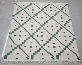 Hand Woven Jute Wool Kilim Rug, Green Diamond Geometric Scandinavian Carpet (8 x 10 Ft)