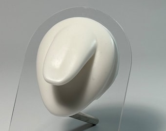 Realistic Silicone Tongue for Piercing Practice | Fake Tongue Jewelry Display | Soft Skin-Like Tongue Model for Piercers