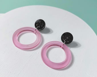 Black & pink circular ring earrings
