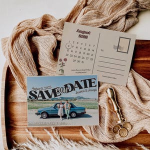 Retro Postkarte Save the Date Kartenvorlage mit Foto zum Ausdrucken, Vintage Hochzeit Save the Date mit bearbeitbarem Kalender, Sofort-Download