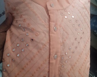 Herrpyjamaset med persikomönster och spegelmönster: Broderad bröllopstunika