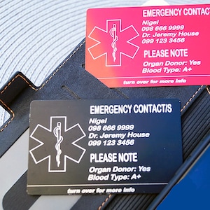 Tarjeta ICE de billetera Tarjeta de identificación médica Tarjeta de alerta médica Tarjeta de contacto de emergencia grabada personalizada Insertar tarjeta de billetera de alerta médica