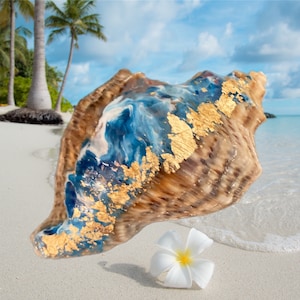 Hand Painted Flowing Ocean Shell/Summer Beach Decor/Nautical home Decor/bridal/the blue lagoon/marble blue shell/fancy shell/beach house