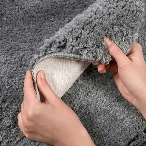 Gray fluffy rug - .de