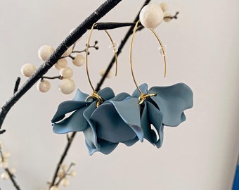 Boucles d'oreilles d'inspiration Sézane anneaux flora pétales fleurs