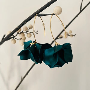 Sézane-inspired earrings, flora petals, flowers