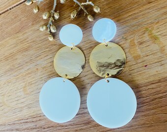 Handmade Sezane-inspired dangling earrings, Ernest model, ecru color