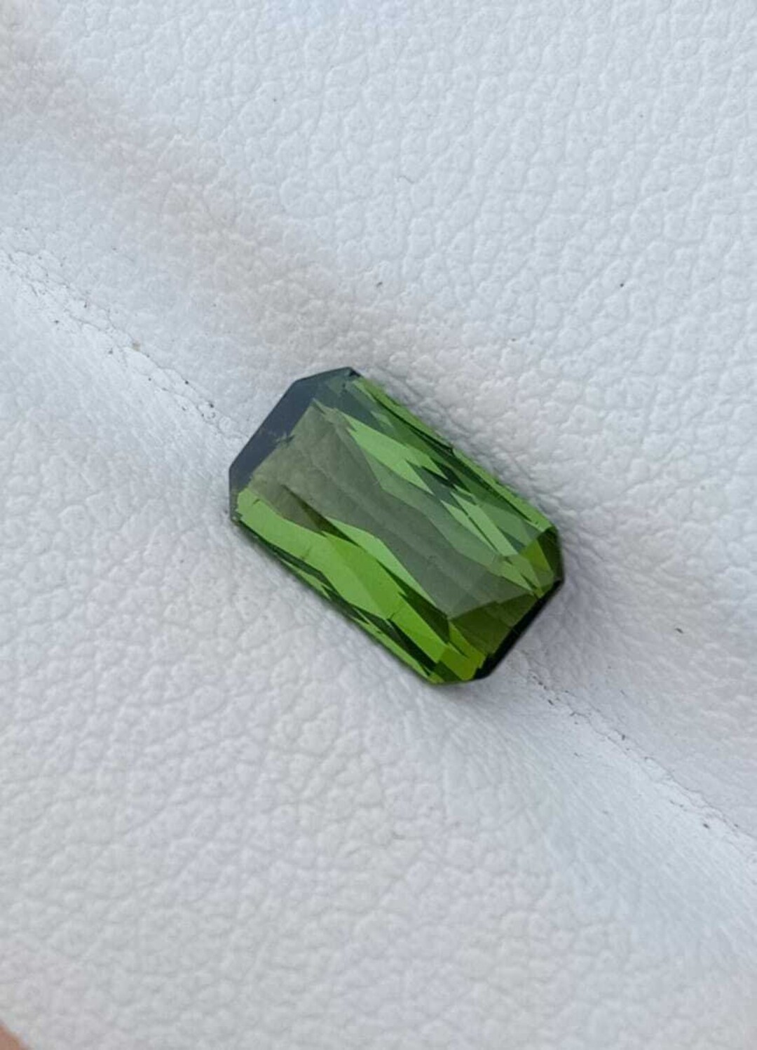 Tourmaline Loose Gemstone Si Grade Yellow/green Color Scissor Cut, 1.85