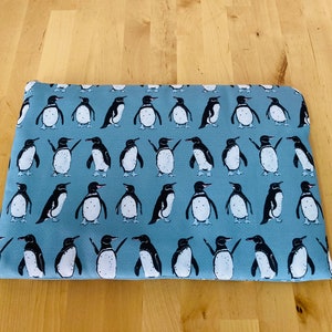 Penguin Canvas  Laptop Case fits laptops up to size 14&quot; MacBook Pro