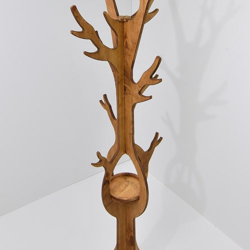 hat and bag stand