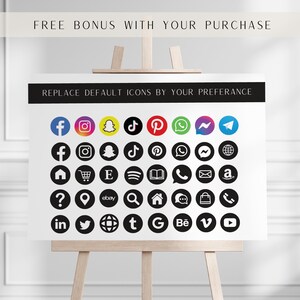 Op de afbeelding: Een wit bord met een zwarte koptekst die "REPLACE DEFAULT ICONS BY YOUR PREFERENCE" zegt. Het bord is gevuld met zwart-witte pictogrammen die populaire sociale mediaplatforms vertegenwoordigen, waaronder Facebook, Instagram, Snapchat, TikTok, Pinterest, Twitter en YouTube.