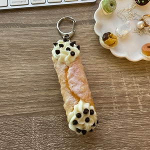 Cannoli Keychain Small, PASTRY Keychain,Quirky Keychain For Your Backpack, Gift For Foodies & Pastry Lovers, kawaii,college apartment decor