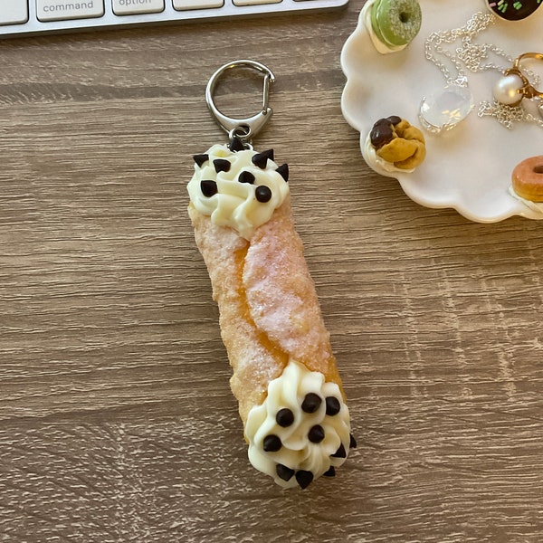 CANNOLI KEYCHAIN, PASTRY Keychain,Quirky Keychain For Your Backpack, Gift For Foodies & Pastry Lovers, kawaii,college apartment decor