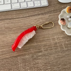Sushi lean tuna keychain+raw fish keychain+fish keychain+Japanese food+Japanese keychain+Asian Keychain_Kawaii keychain+akami keychain