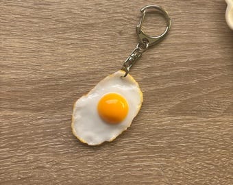 Sunny Side-Up Egg Keychain Small+cute keychain+Kawaii keychain+unique gift+different gift+fun gift+made in Japan+exciting+school+breakfast