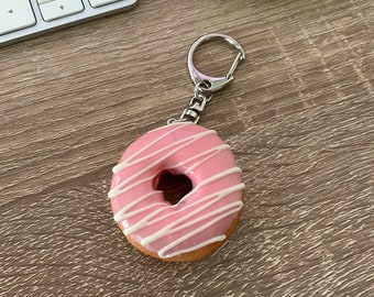 Donut Keychain Strawberry,BUTTER Keychain,Whimsical Keychain,Gift For Pastry Lovers,Kawaii keychain,cute keychain, handmade, apartment decor