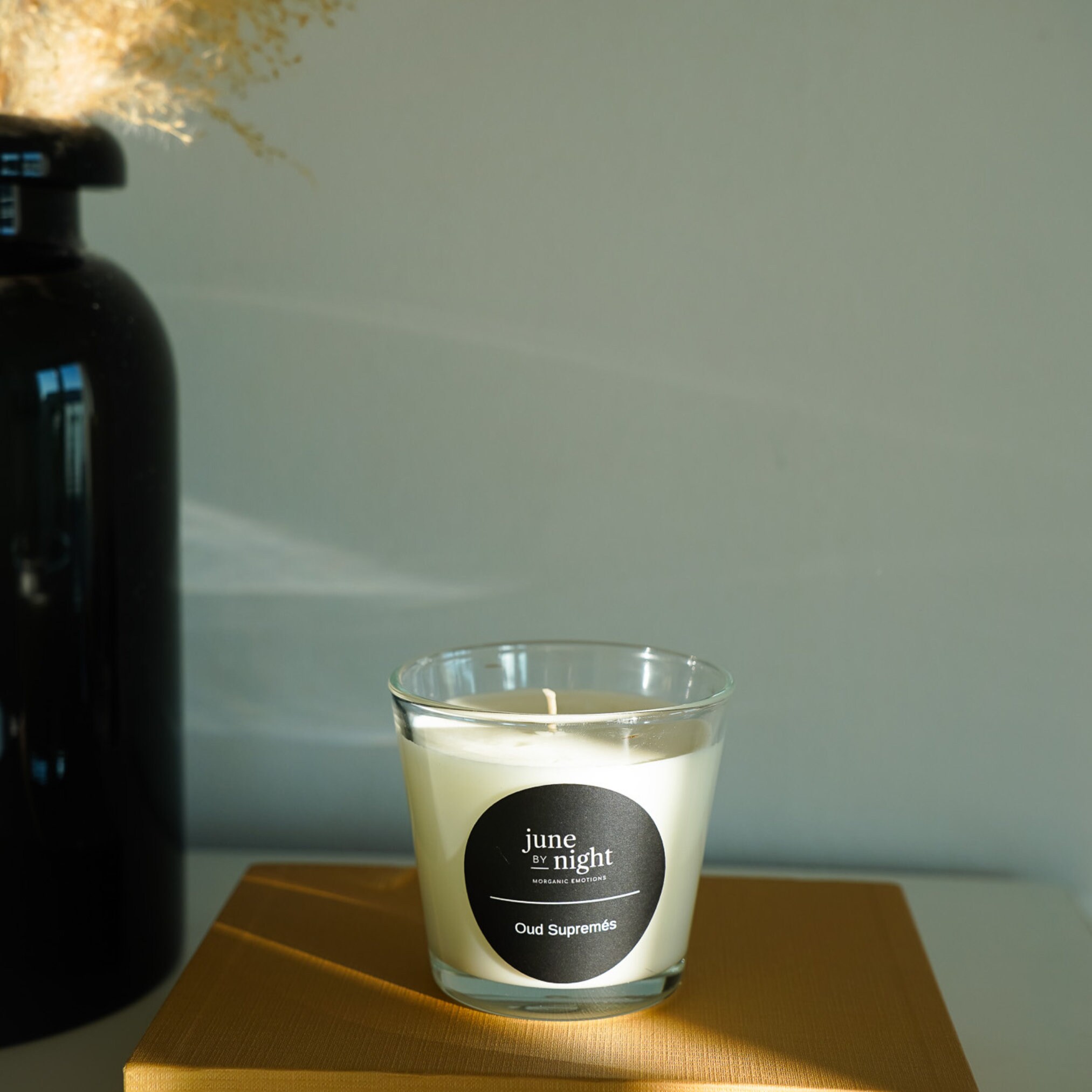 Handmade Scented Candle in Glass With Wooden Lid, 100% Canola Wax, Gift ...