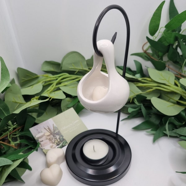 White ceramic hanging teardrop oil/wax burner complete with metal stand and boxed
