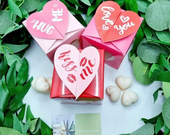 Valentine/Galentines, love, hug, kiss presentation wax melt boxes. perfect for someone special. Heart shaped soy waxmelts. Celebration Gift.