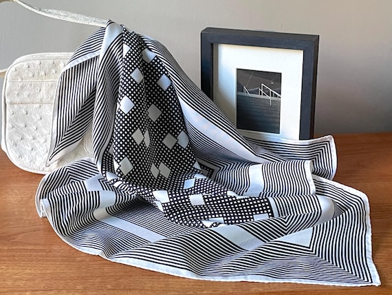 Vintage Graphic Print Polyester Scarf, Black and White