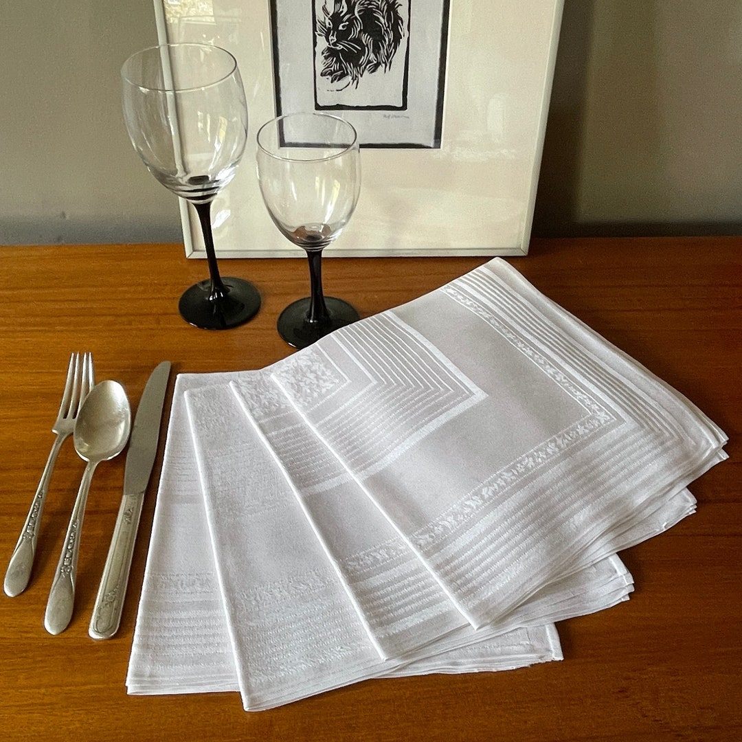 Set of 4 Vintage Dinner Napkins With Satin Stripes and Ivy Leaf Designs