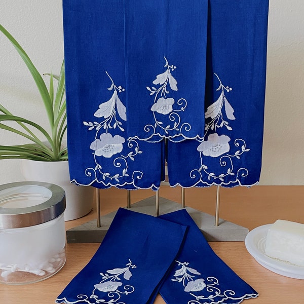 Set of 5 pcs vintage guest and finger towels.  Navy blue linen with hand embroidery and appliquéd flowers.  Lovely unique set.