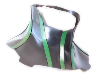 Latex Cyberpunk Neck Corset - Highlights Flowing