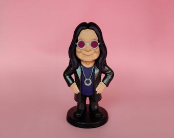 オズボーンズ　ファミリー　４体セット　首振りフィギュア Set of 4 Vintage 2002 Ozzy Osbourne Family Bendable Action Figures