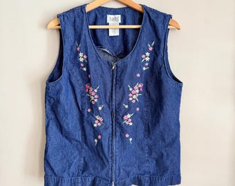 Vintage 90s  Tabi Jean Vest - Zip up Flower Embroidered Denim Top - Cowgirl Western Top - Women's Medium Cottagecore  Cotton Shirt