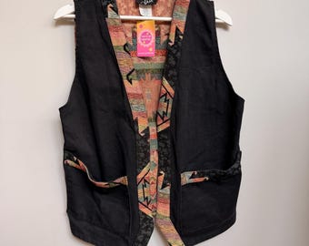 Vintage 90s Vest - Southwestern Printed Tapestry Vest - Women's Medium/Small -Western Black and Printed Top